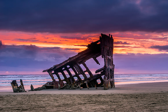 304 Peter iredale Shipwreck