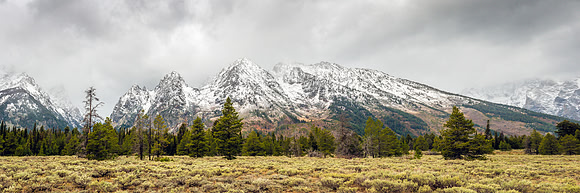 547 Snow Dusting the Tetons