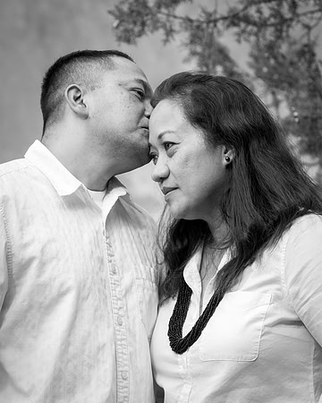 #2437_ Crop Black and White 8x10 / 11x14 Format